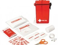 BrandMe - 21 Piece Waterproof First Aid Kit